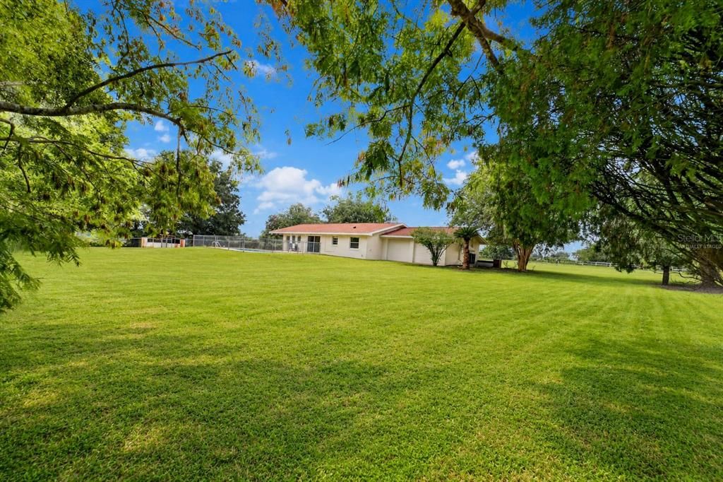 For Sale: $375,000 (2 beds, 2 baths, 1608 Square Feet)
