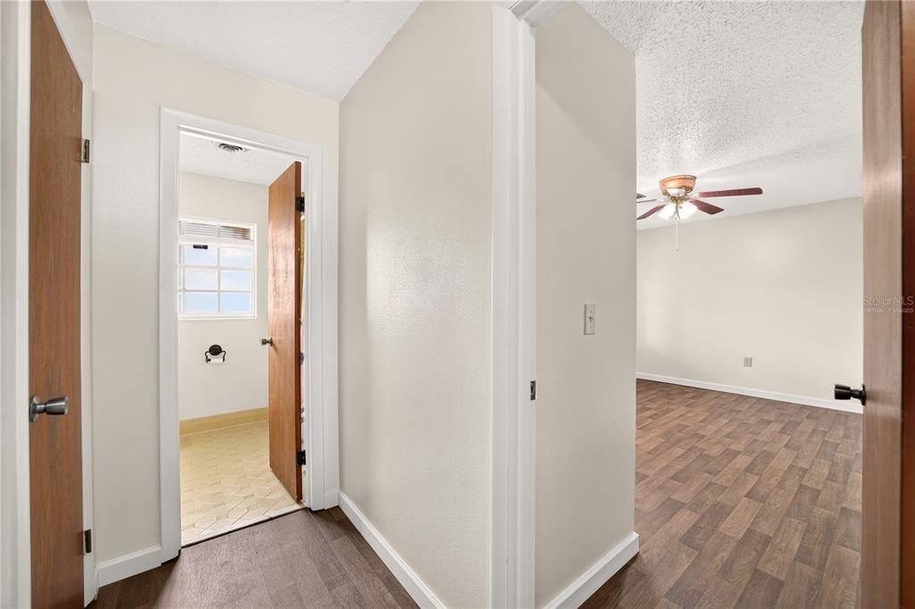 For Sale: $375,000 (2 beds, 2 baths, 1608 Square Feet)
