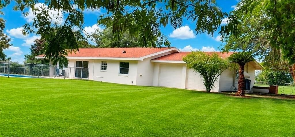 For Sale: $375,000 (2 beds, 2 baths, 1608 Square Feet)
