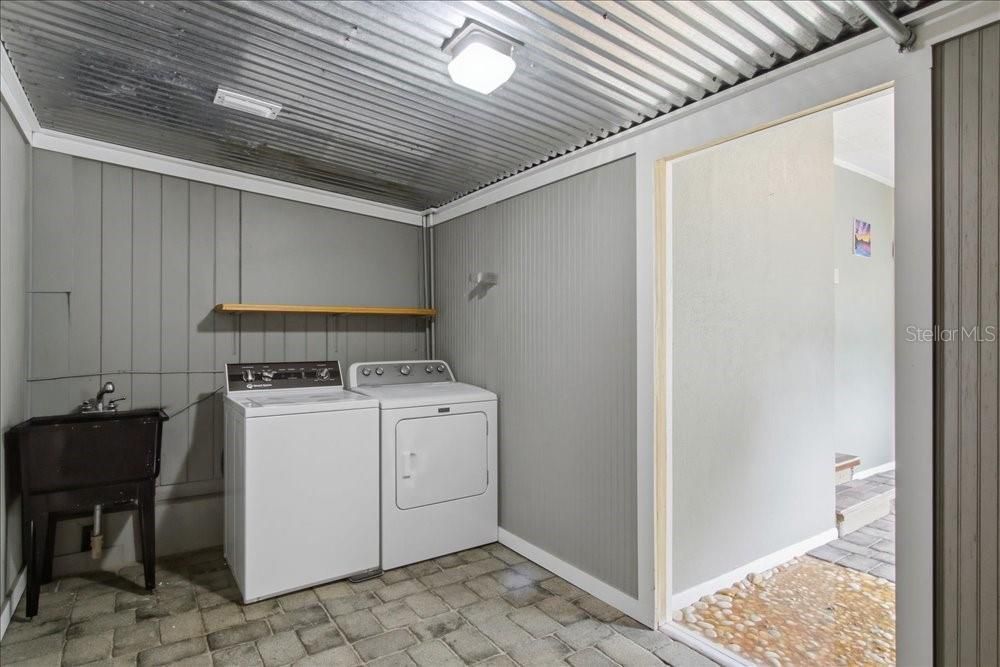 En Venta: $316,000 (3 camas, 2 baños, 1404 Pies cuadrados)