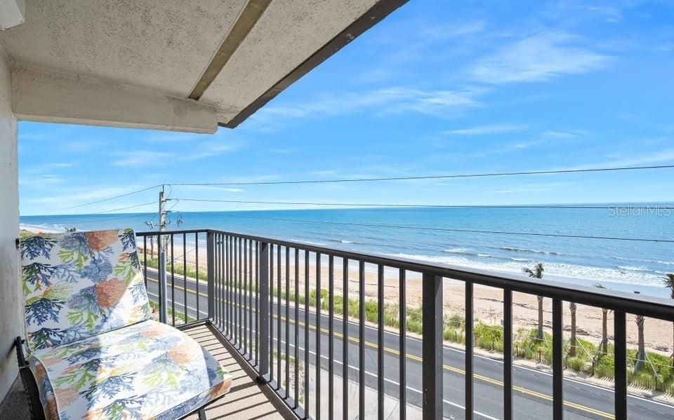 For Sale: $304,900 (2 beds, 2 baths, 1025 Square Feet)
