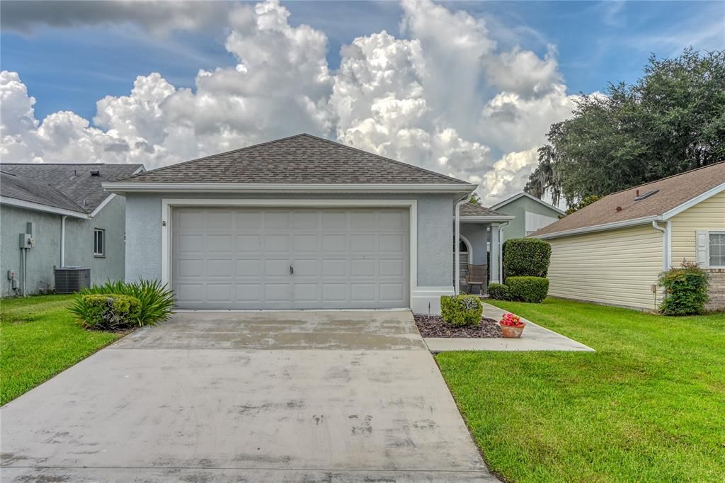For Sale: $219,900 (2 beds, 2 baths, 1187 Square Feet)