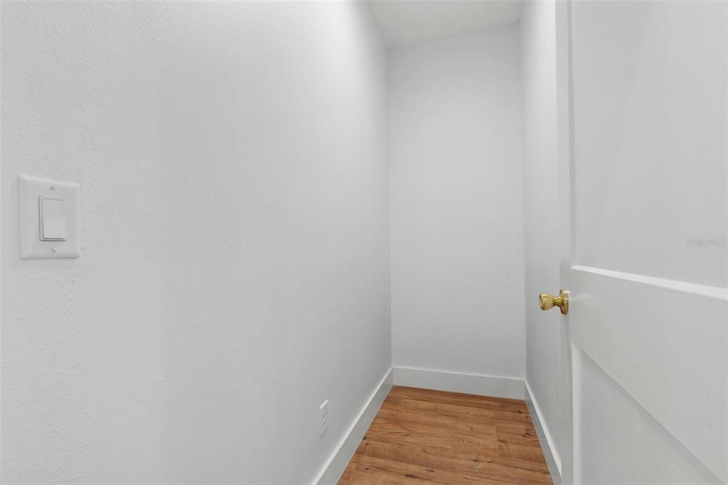 For Sale: $774,900 (3 beds, 3 baths, 2416 Square Feet)