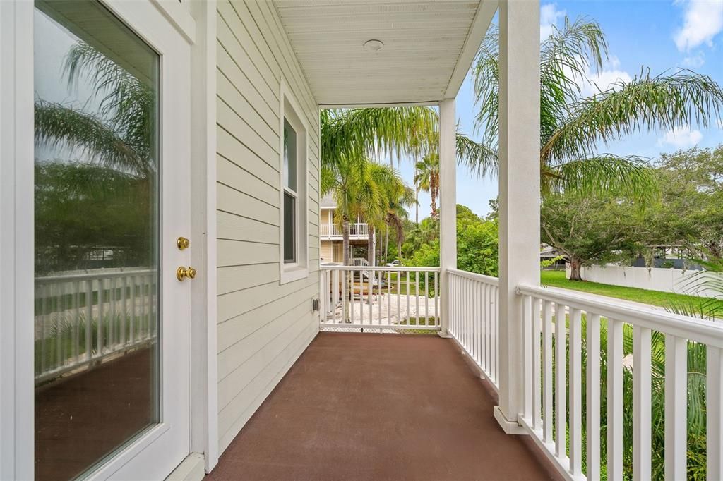 For Sale: $774,900 (3 beds, 3 baths, 2416 Square Feet)
