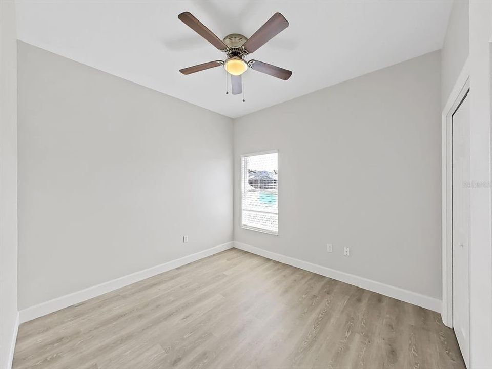 For Sale: $349,000 (4 beds, 2 baths, 1938 Square Feet)
