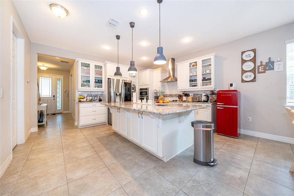 For Rent: $3,500 (5 beds, 4 baths, 2937 Square Feet)