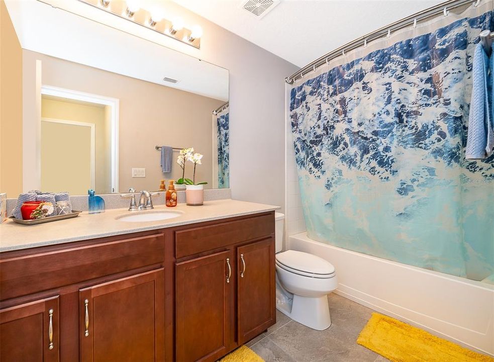 For Rent: $3,500 (5 beds, 4 baths, 2937 Square Feet)