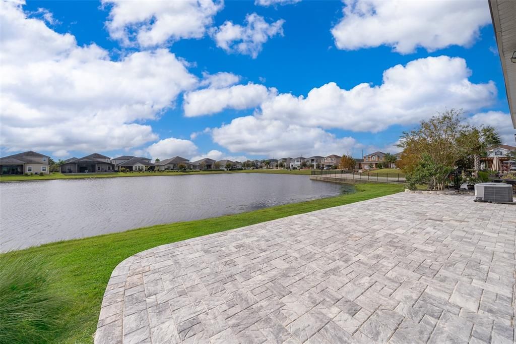 For Rent: $3,500 (5 beds, 4 baths, 2937 Square Feet)