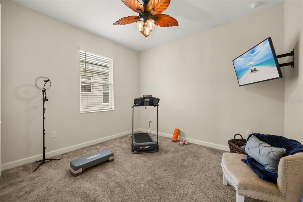 For Sale: $450,000 (4 beds, 3 baths, 2322 Square Feet)