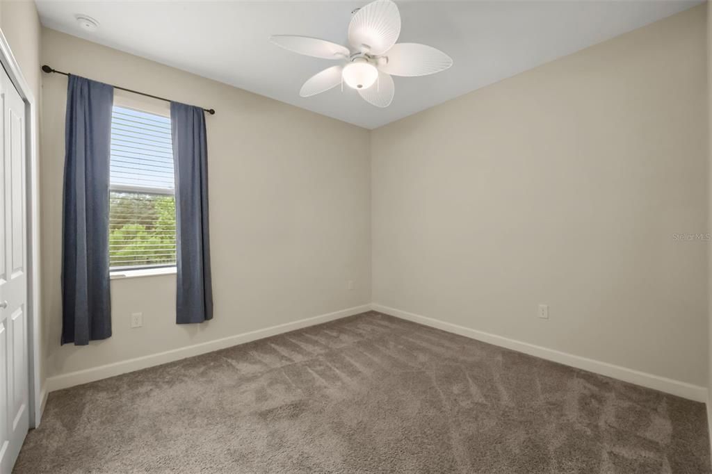 For Sale: $450,000 (4 beds, 3 baths, 2322 Square Feet)