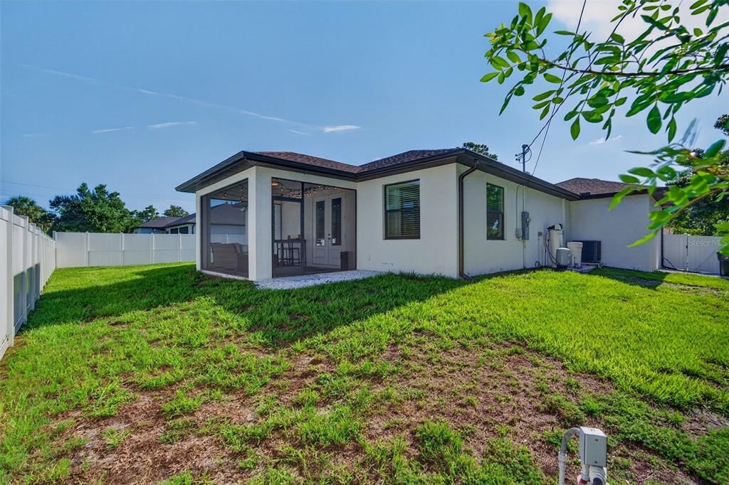 For Sale: $449,900 (3 beds, 2 baths, 1517 Square Feet)