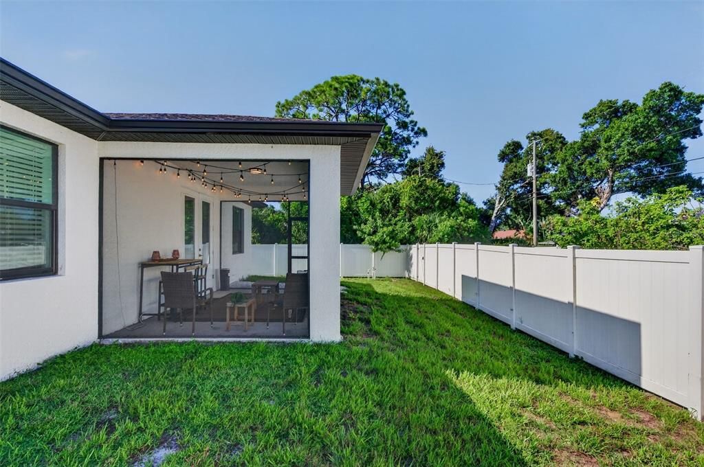 For Sale: $449,900 (3 beds, 2 baths, 1517 Square Feet)