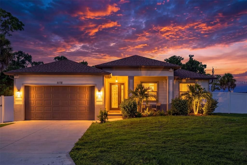 For Sale: $449,900 (3 beds, 2 baths, 1517 Square Feet)