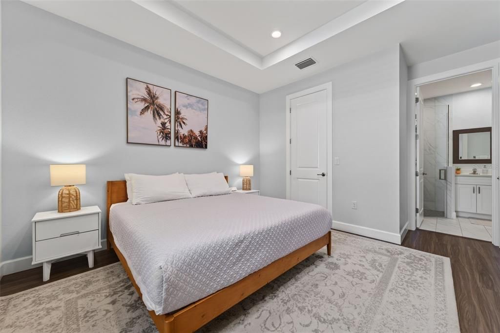 For Sale: $449,900 (3 beds, 2 baths, 1517 Square Feet)