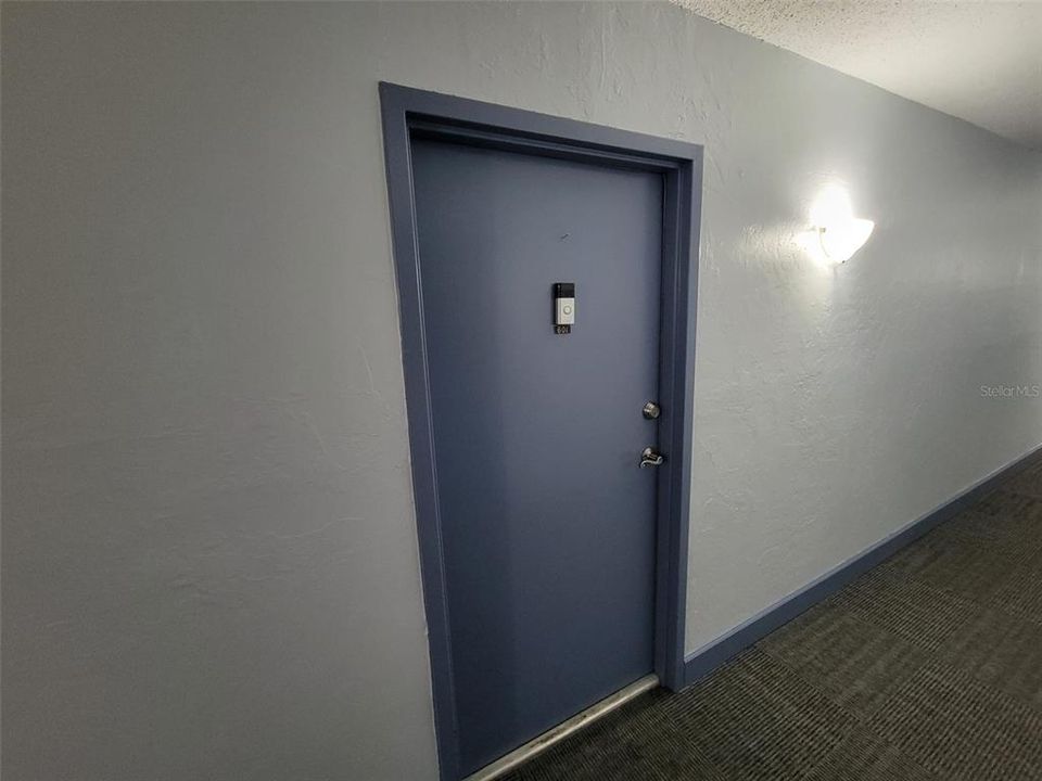 For Rent: $1,700 (2 beds, 2 baths, 940 Square Feet)