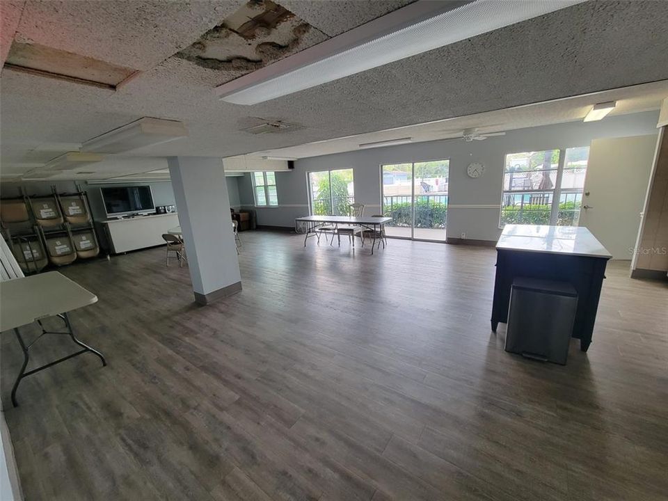 For Rent: $1,700 (2 beds, 2 baths, 940 Square Feet)