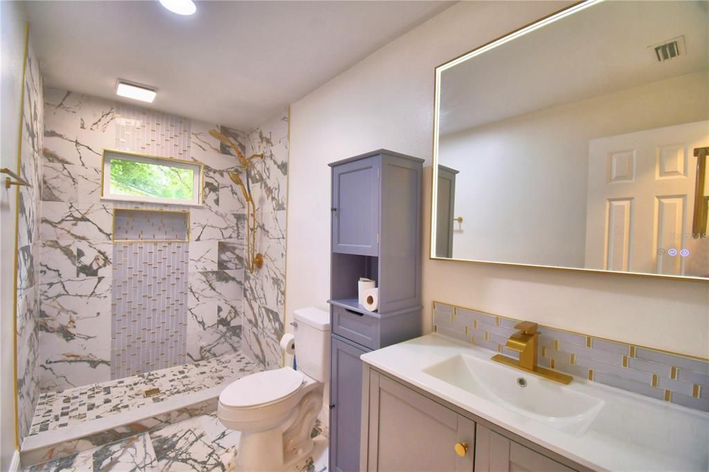 For Sale: $580,000 (3 beds, 2 baths, 2024 Square Feet)