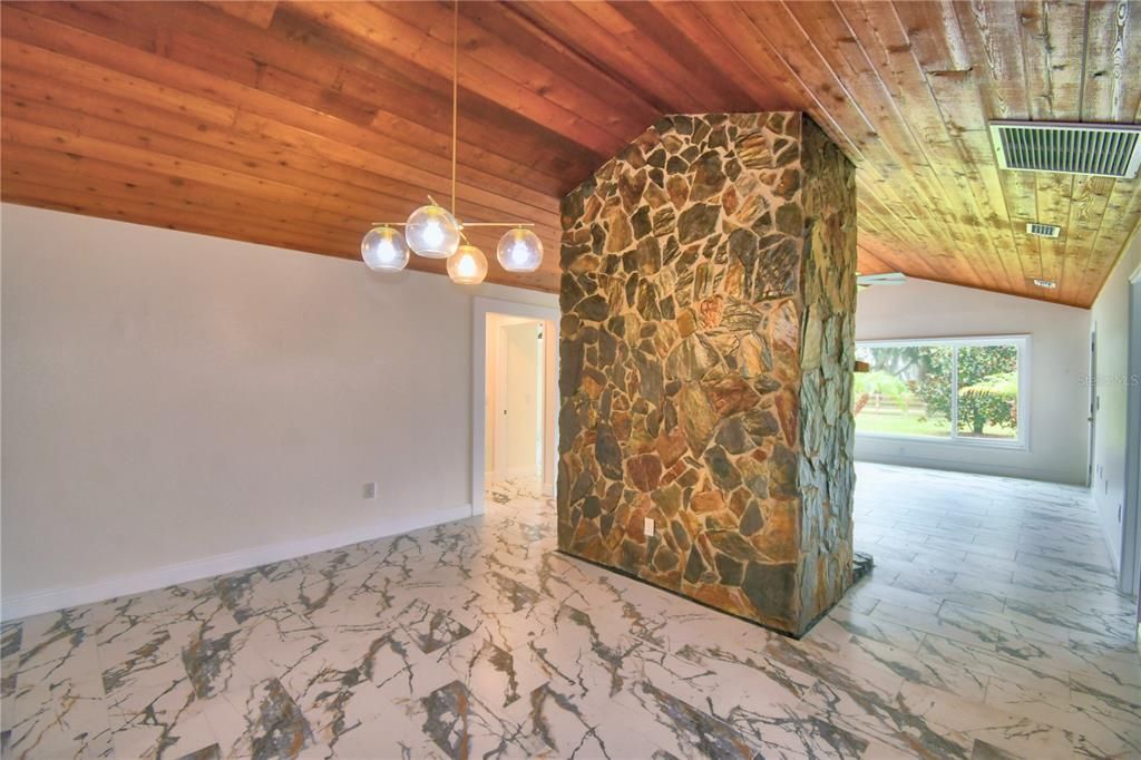 For Sale: $580,000 (3 beds, 2 baths, 2024 Square Feet)