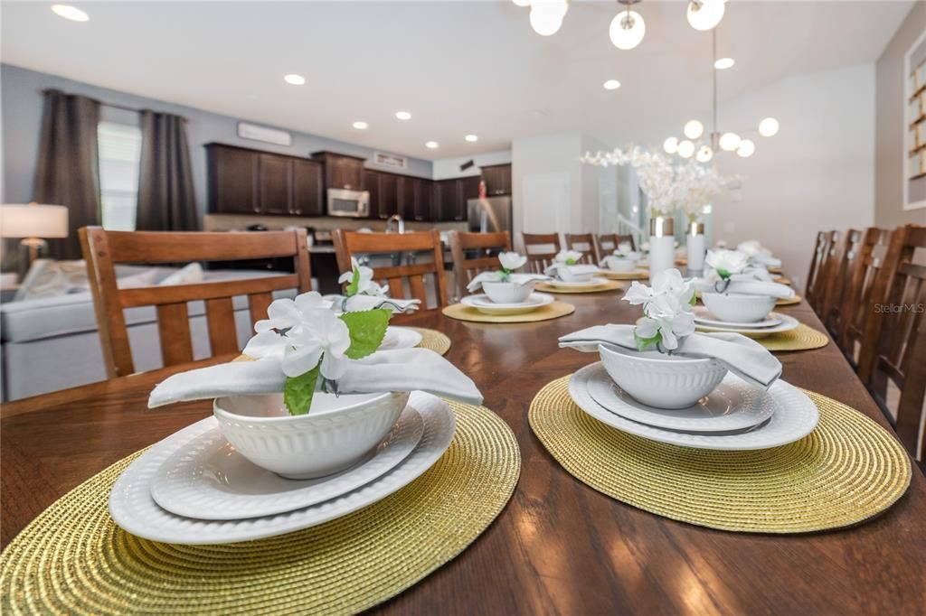 For Sale: $695,000 (8 beds, 6 baths, 4041 Square Feet)