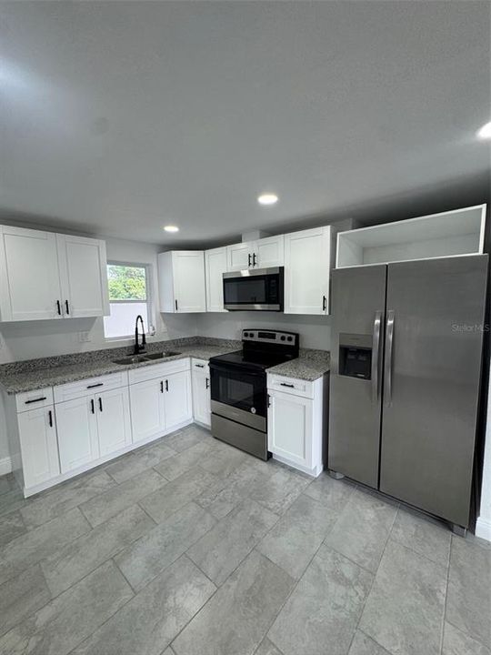 For Sale: $219,900 (3 beds, 2 baths, 1360 Square Feet)