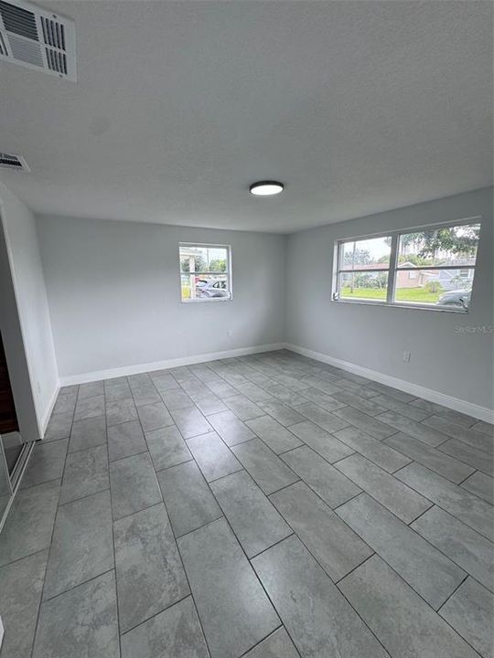 For Sale: $219,900 (3 beds, 2 baths, 1360 Square Feet)