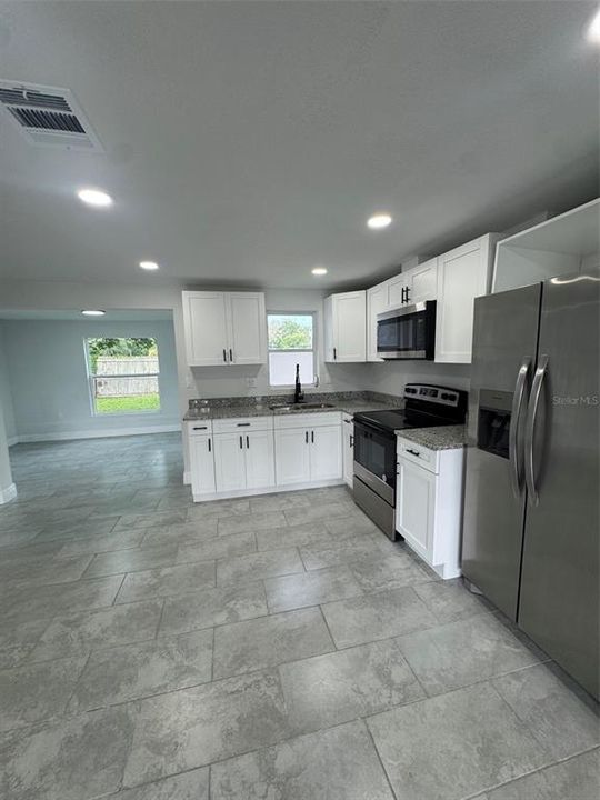 For Sale: $219,900 (3 beds, 2 baths, 1360 Square Feet)