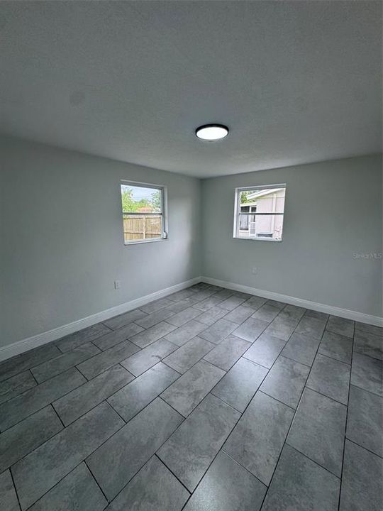 For Sale: $219,900 (3 beds, 2 baths, 1360 Square Feet)
