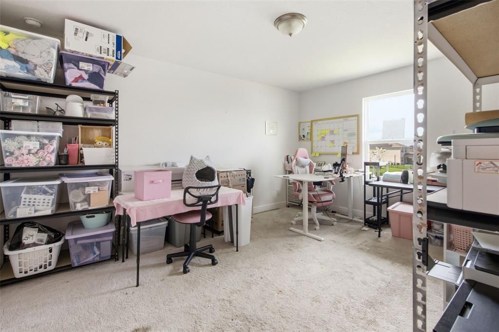 En Venta: $650,000 (6 camas, 4 baños, 3880 Pies cuadrados)