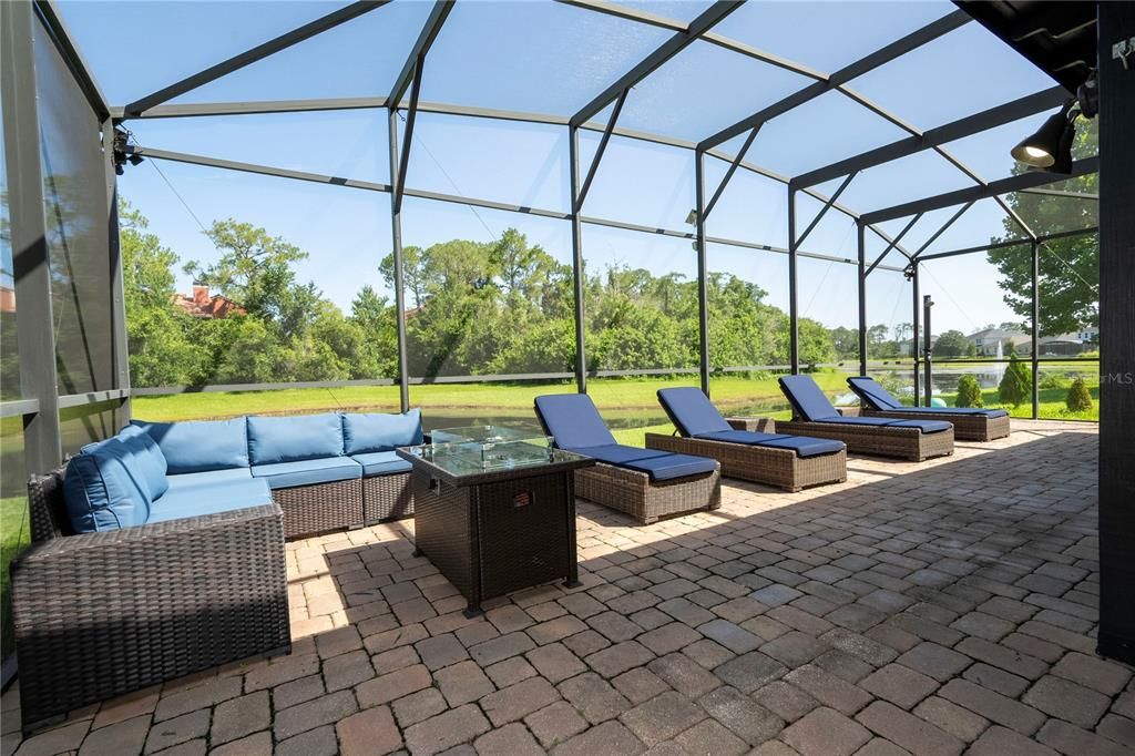 For Sale: $775,000 (4 beds, 2 baths, 3014 Square Feet)