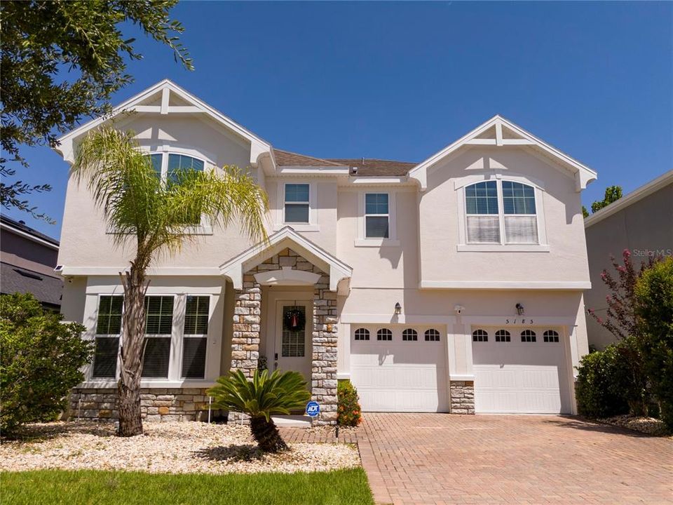 For Sale: $775,000 (4 beds, 2 baths, 3014 Square Feet)