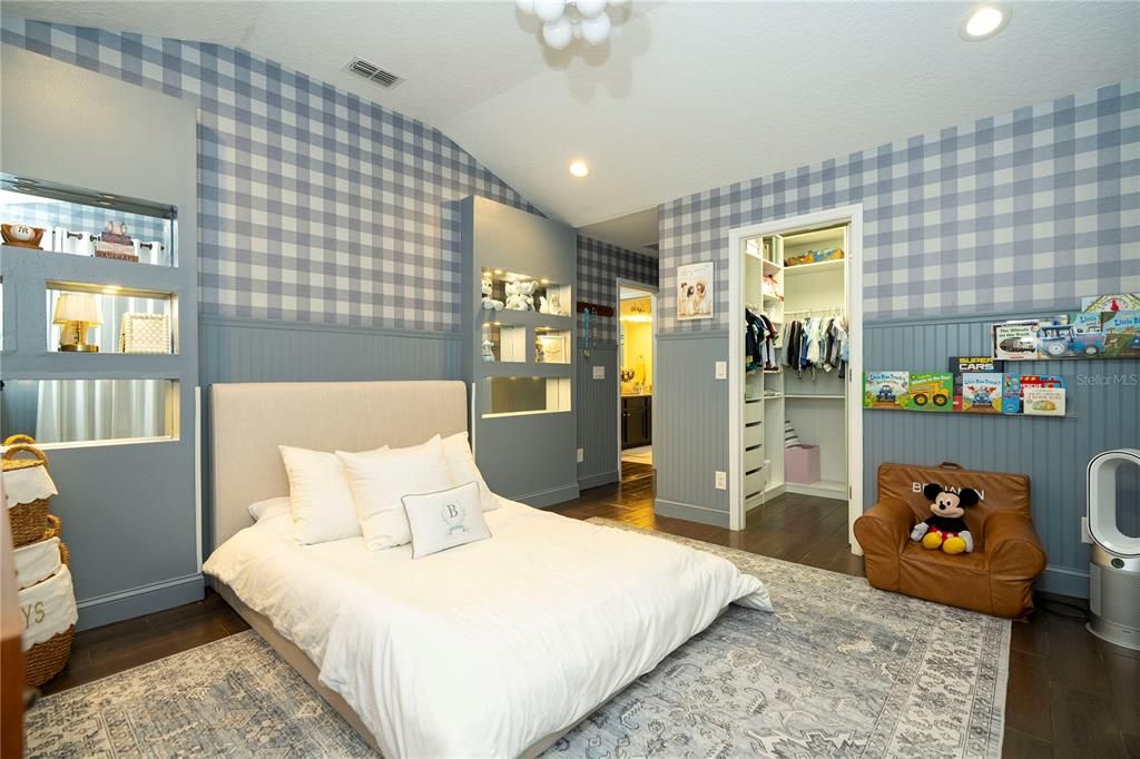 For Sale: $775,000 (4 beds, 2 baths, 3014 Square Feet)
