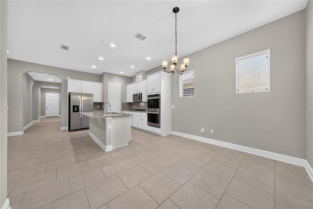 Active With Contract: $482,000 (3 beds, 2 baths, 1692 Square Feet)