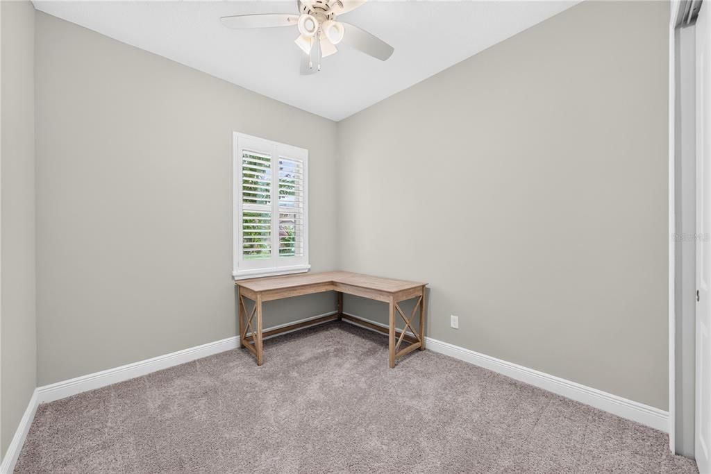 Active With Contract: $482,000 (3 beds, 2 baths, 1692 Square Feet)