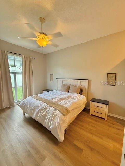 For Sale: $490,000 (4 beds, 2 baths, 2071 Square Feet)