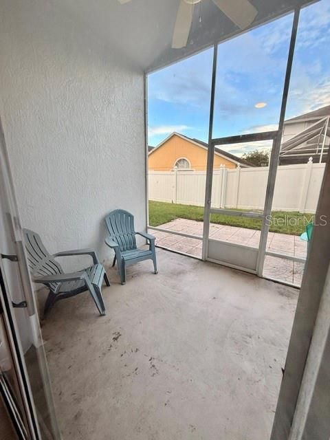 For Sale: $490,000 (4 beds, 2 baths, 2071 Square Feet)