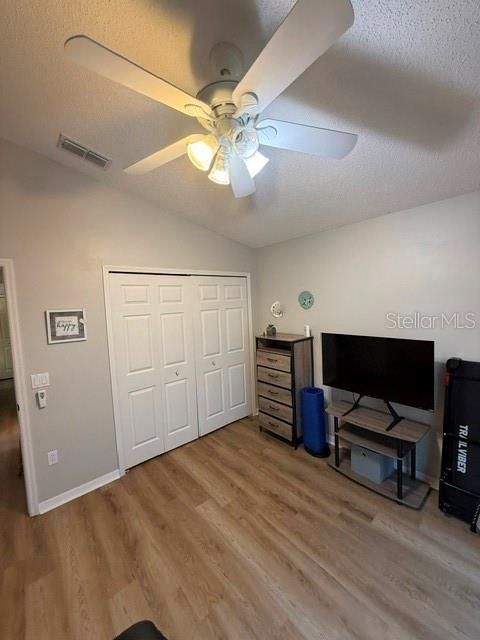 For Sale: $490,000 (4 beds, 2 baths, 2071 Square Feet)