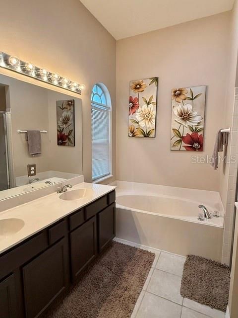 For Sale: $490,000 (4 beds, 2 baths, 2071 Square Feet)