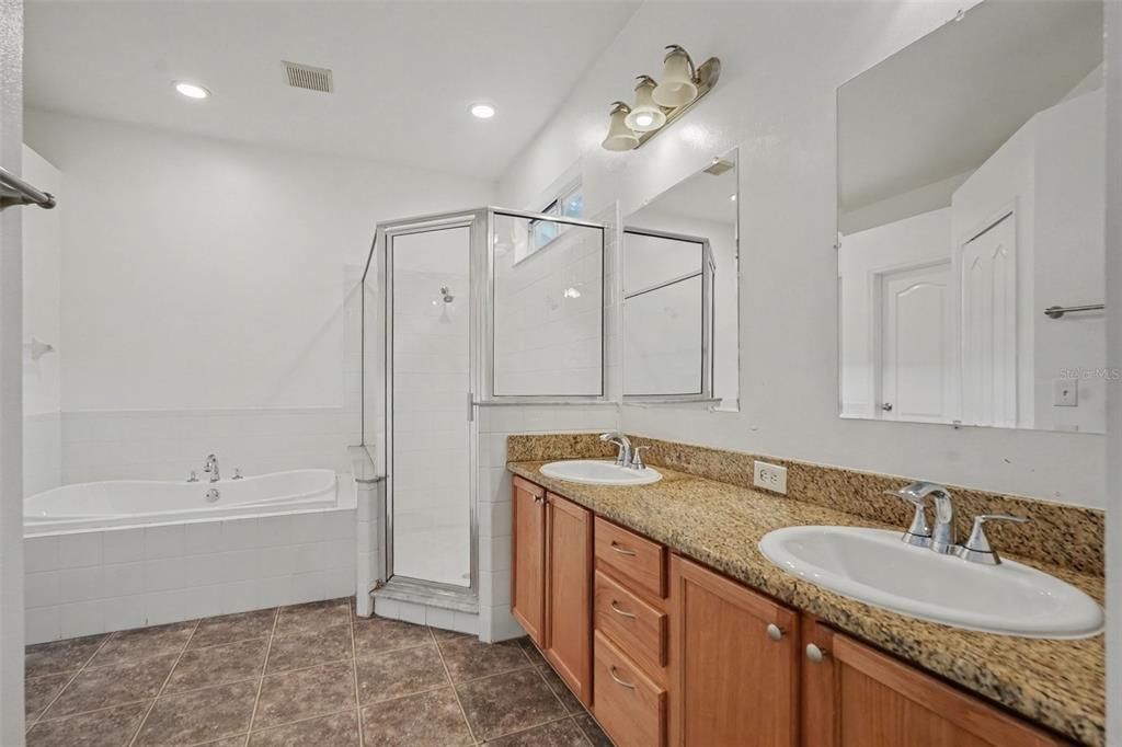 For Sale: $439,900 (4 beds, 2 baths, 2229 Square Feet)
