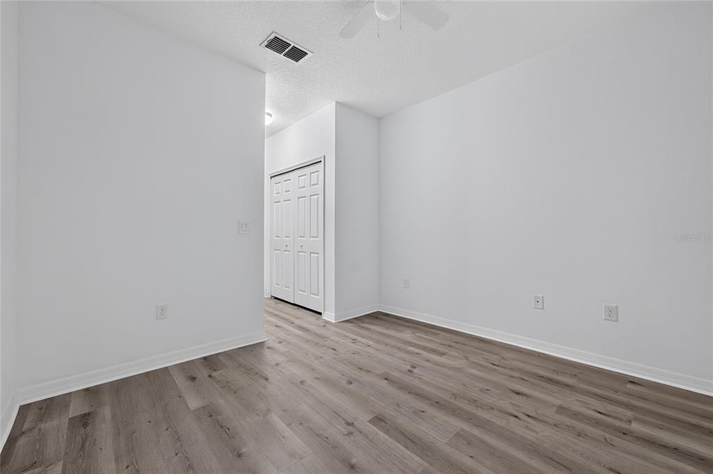 For Rent: $2,500 (3 beds, 2 baths, 1438 Square Feet)
