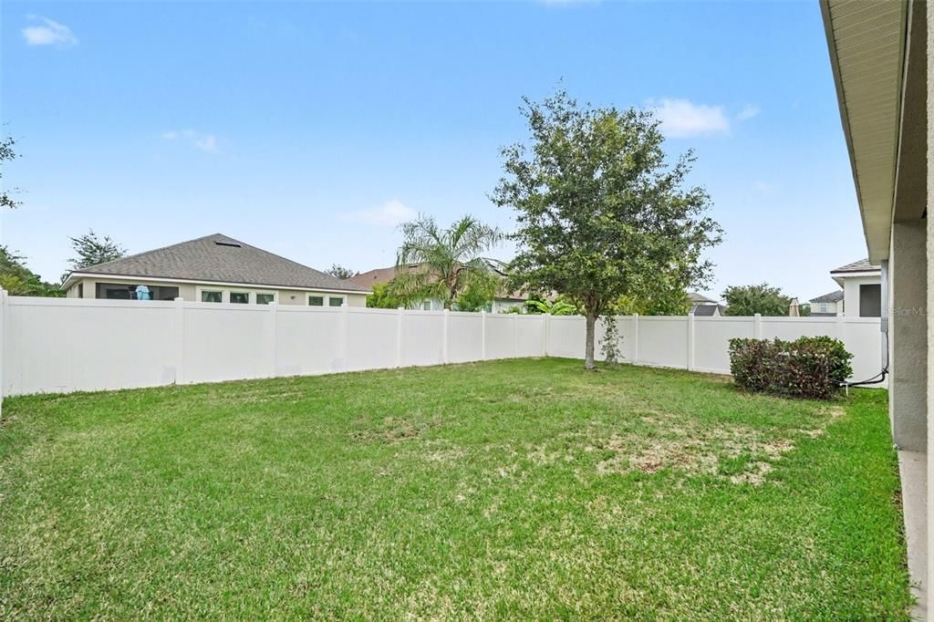 For Sale: $324,900 (3 beds, 2 baths, 2017 Square Feet)