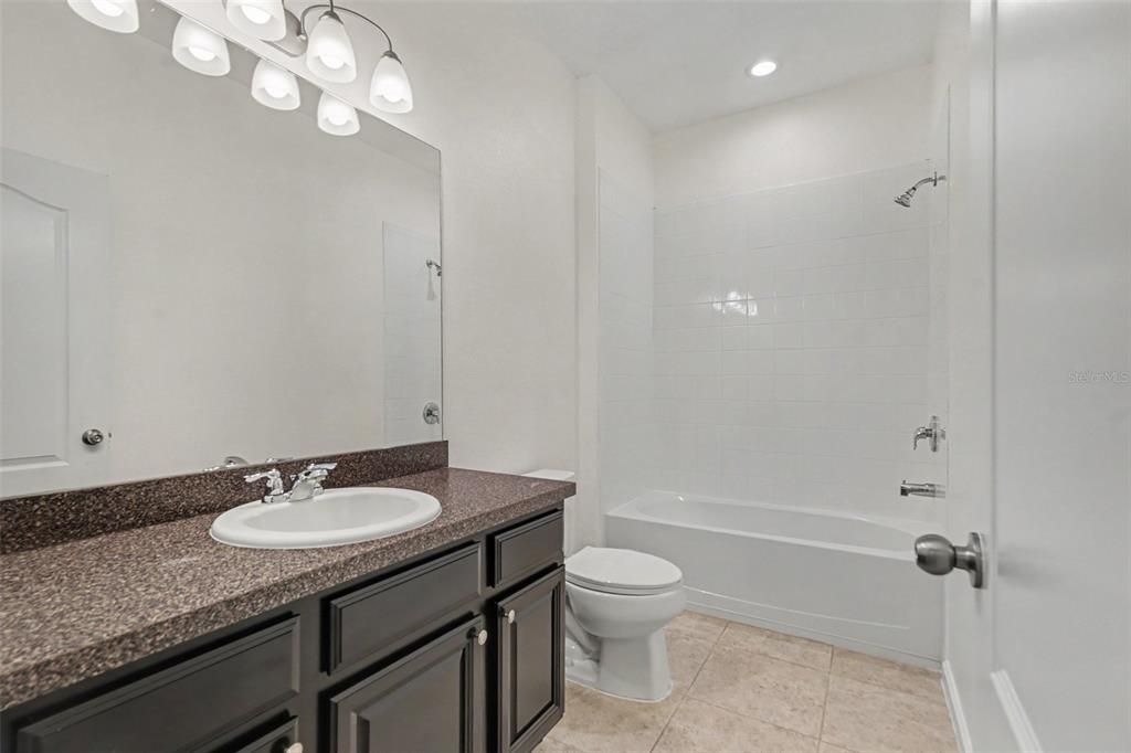 For Sale: $324,900 (3 beds, 2 baths, 2017 Square Feet)