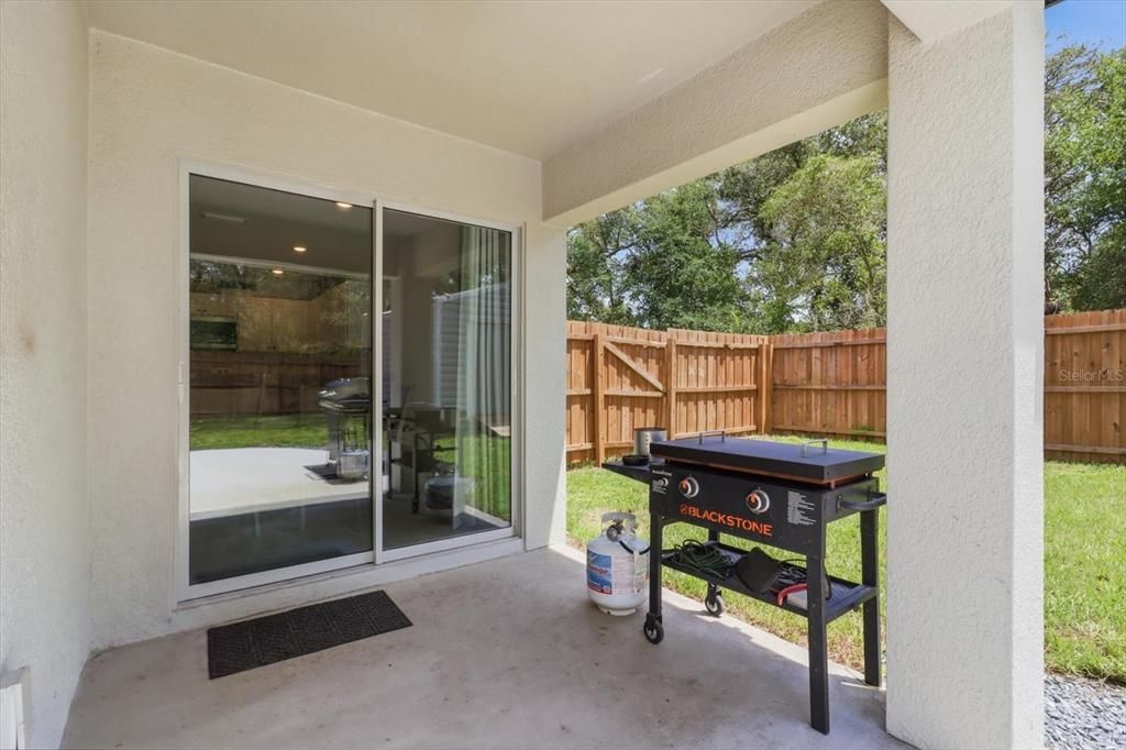 For Sale: $349,900 (4 beds, 2 baths, 1666 Square Feet)