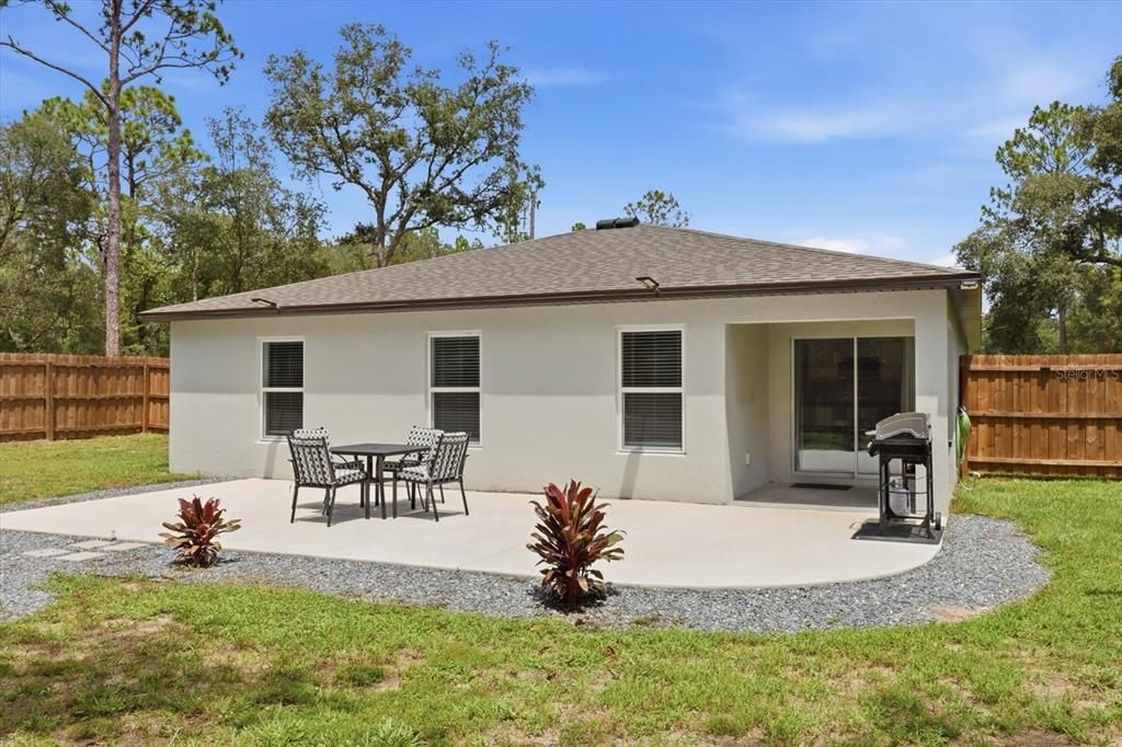 For Sale: $349,900 (4 beds, 2 baths, 1666 Square Feet)