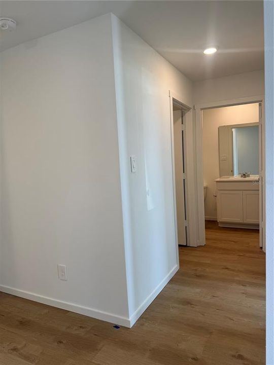 For Rent: $2,450 (5 beds, 3 baths, 2238 Square Feet)