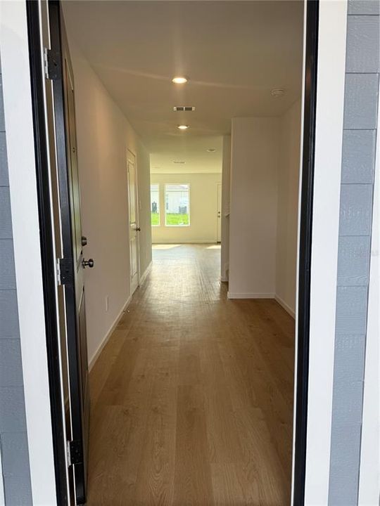 For Rent: $2,450 (5 beds, 3 baths, 2238 Square Feet)