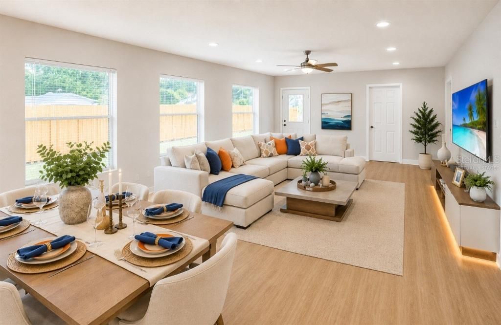 En Venta: $599,000 (4 camas, 2 baños, 1900 Pies cuadrados)