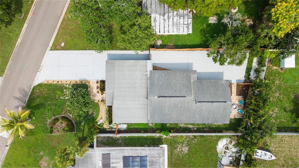 En Venta: $599,000 (4 camas, 2 baños, 1900 Pies cuadrados)