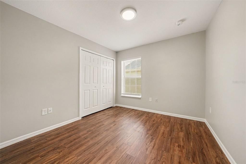 En Venta: $339,900 (4 camas, 2 baños, 2122 Pies cuadrados)