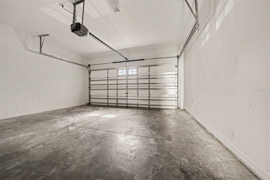 En Venta: $339,900 (4 camas, 2 baños, 2122 Pies cuadrados)