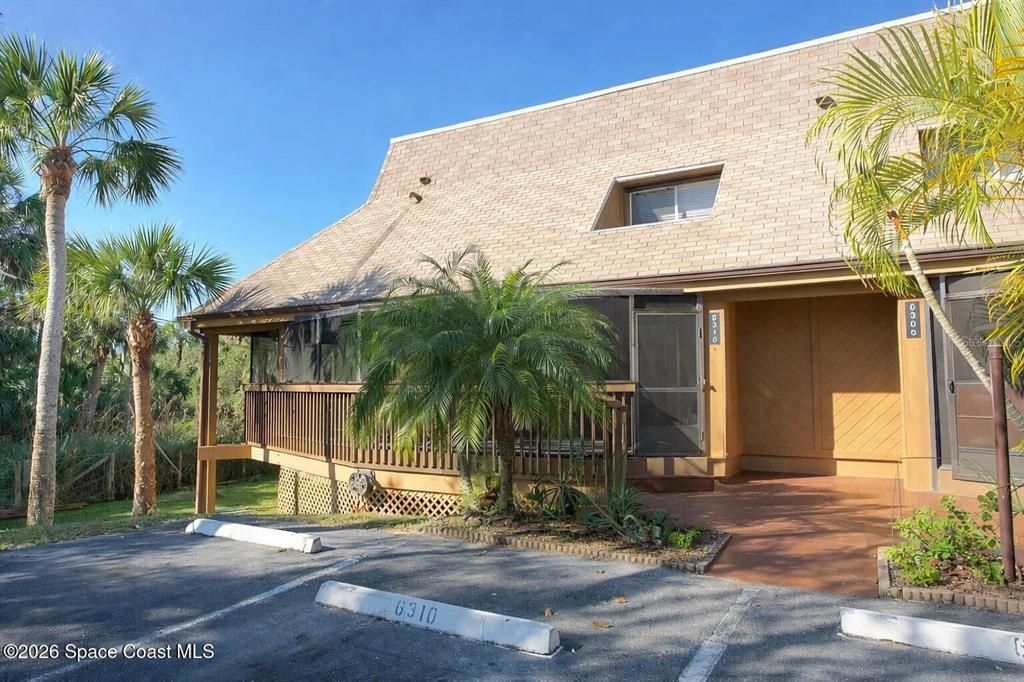 Recently Sold: $295,000 (3 beds, 2 baths, 1332 Square Feet)